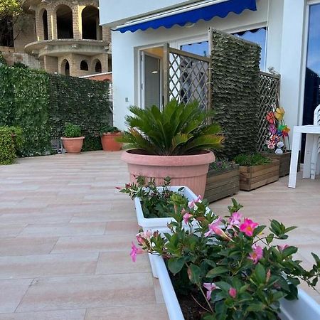 Residence Sei Delfini Termoli Kültér fotó
